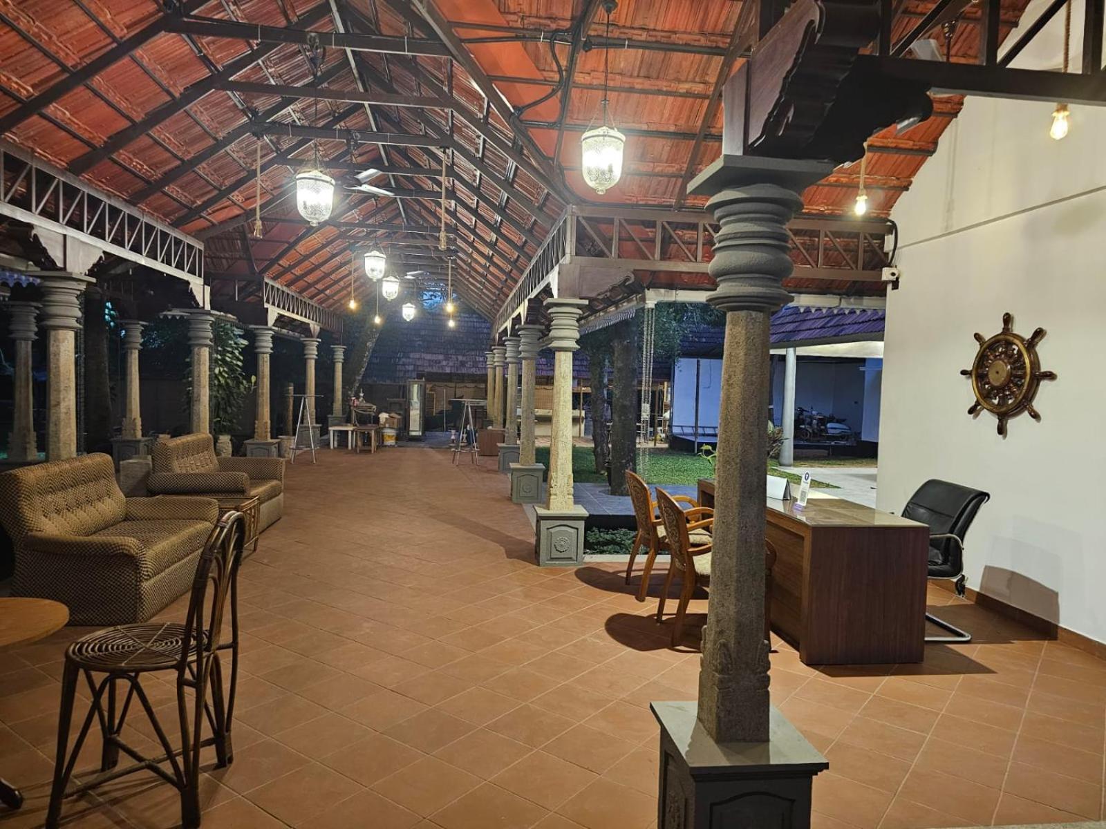 The Isle By Area 707 Apartment Alwaye Bagian luar foto